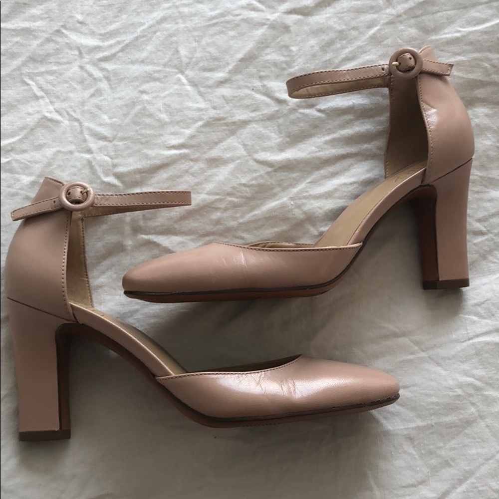 Naturalizer Gianna Pump size 6M tan